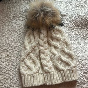 Knitted beanie🤍🧸